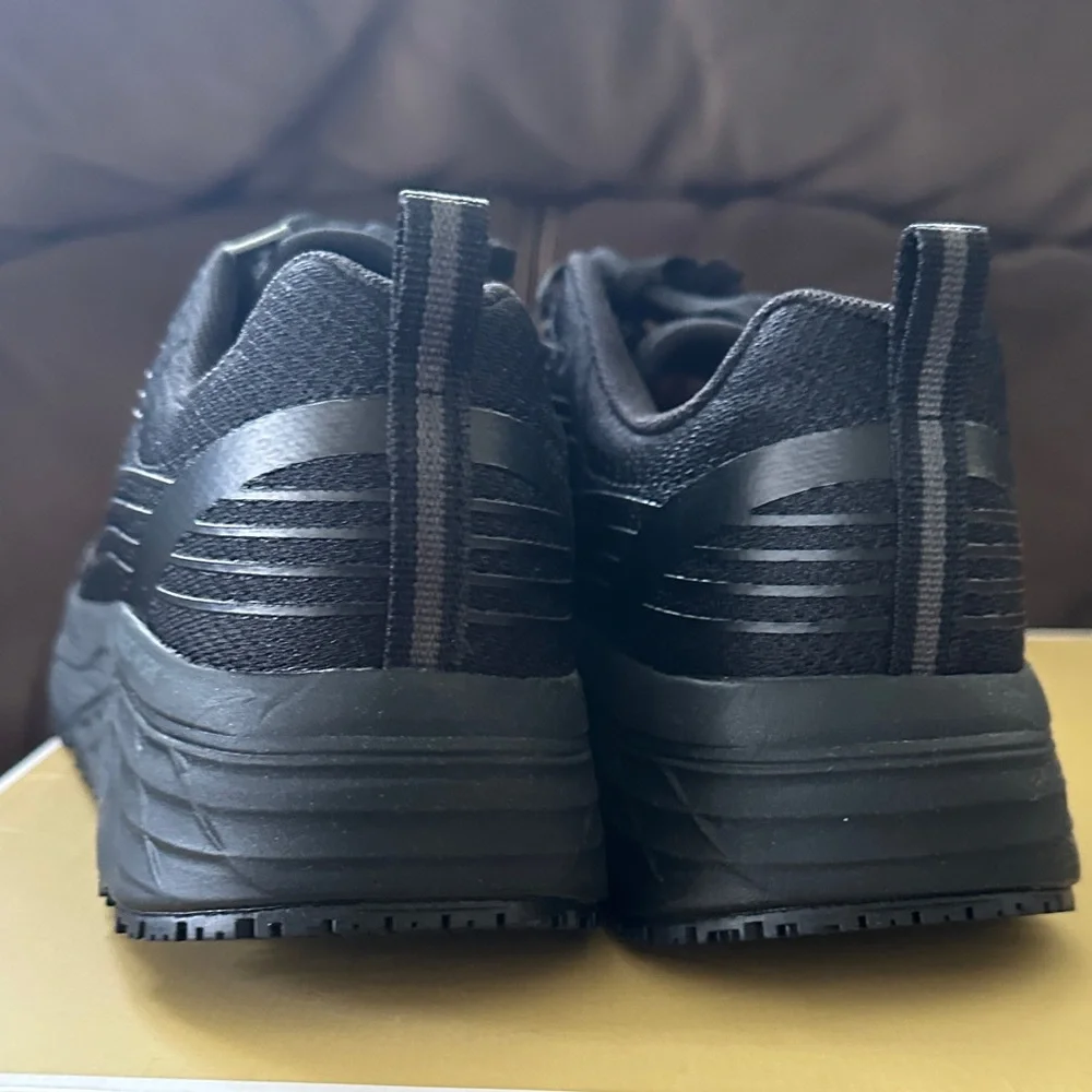 Skechers Men's All-Black Athletic Sneakers size 7 - Picture 9 of 12